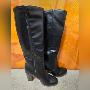Elegant Black Knee-High Women's Boots